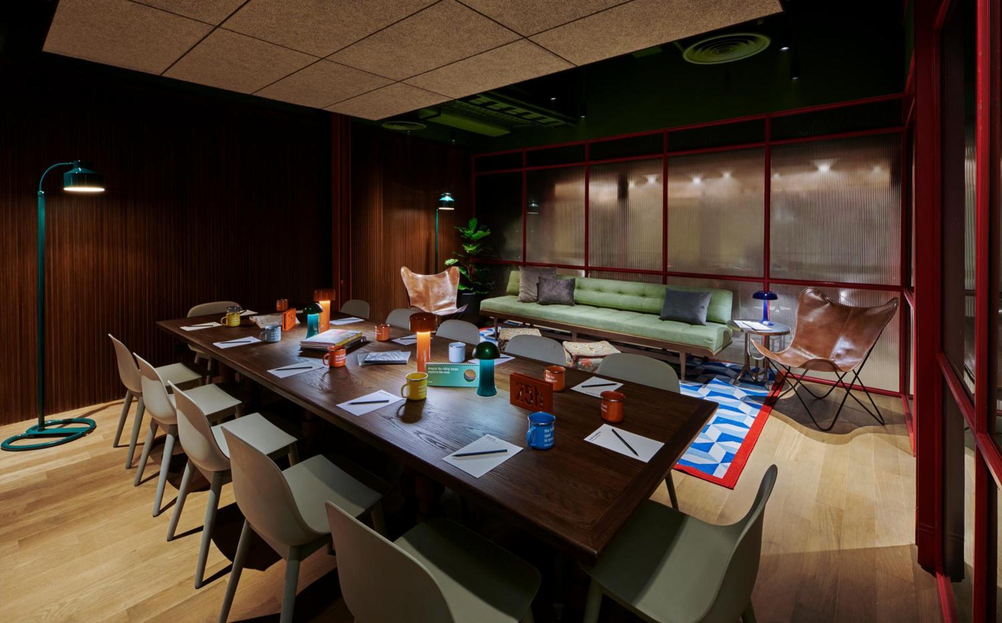 Oakwood Premier Jakarta Bagian luar foto